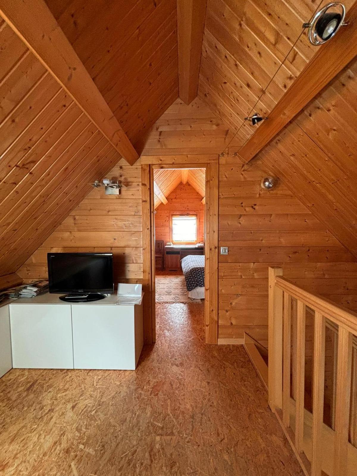 Maison Ecoresponsable Classee 3 Etoiles Avec Son Jardin Clos Donzy Dış mekan fotoğraf